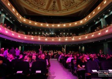 A loyal and enthusiastic audience fills up the festival’s official headquarters on its first weekend