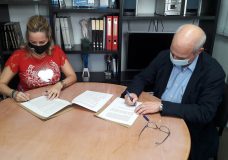 Forquilla Badalona i Badalona Comunicació signen el conveni de col·laboració que converteix els establiments de restauració d’aquesta entitat en Restaurants Oficials de FILMETS