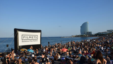 FILMETS brings the best international short films to Catalan beaches with Cinema Lliure a la Platja